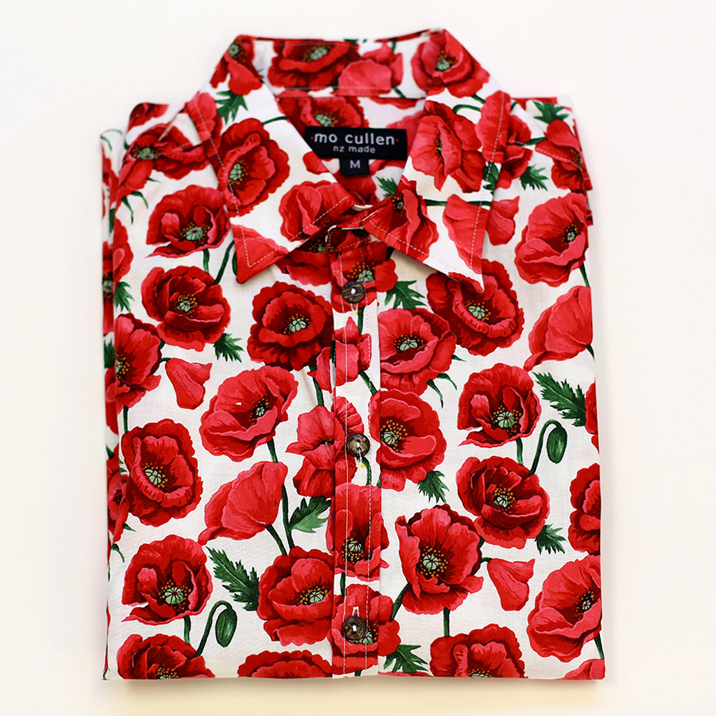 Mo Cullen Shirtsmith - Poppies retro shirt (folded) - Made in New Zealand